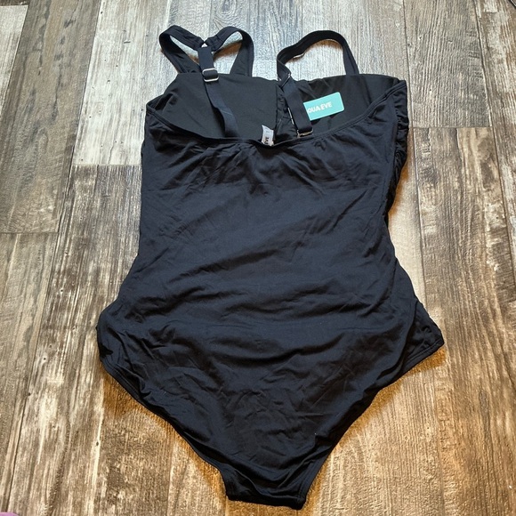 Elegant Black One-Piece Swimsuit Size 16W - Picture 4 of 9
